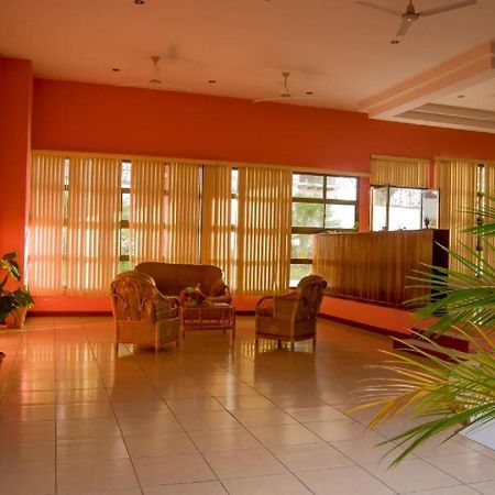 Hotel Brial Plaza Managua Exterior photo