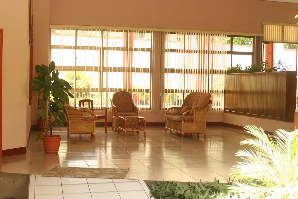 Hotel Brial Plaza Managua Exterior photo