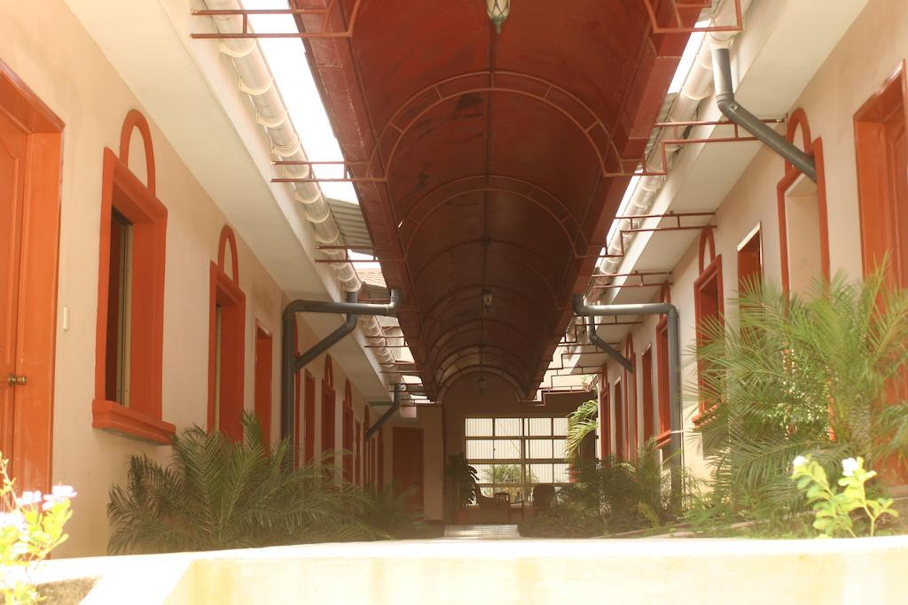 Hotel Brial Plaza Managua Exterior photo