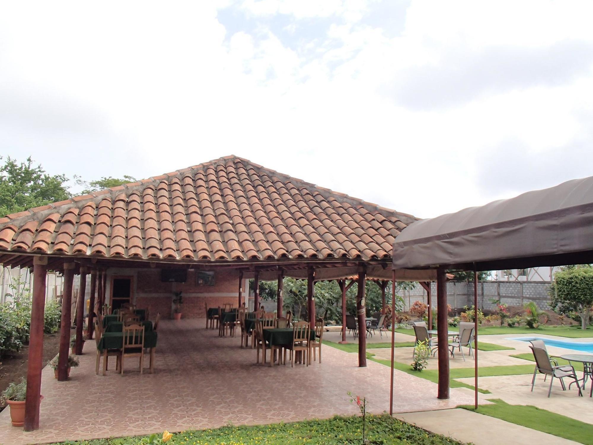 Hotel Brial Plaza Managua Exterior photo