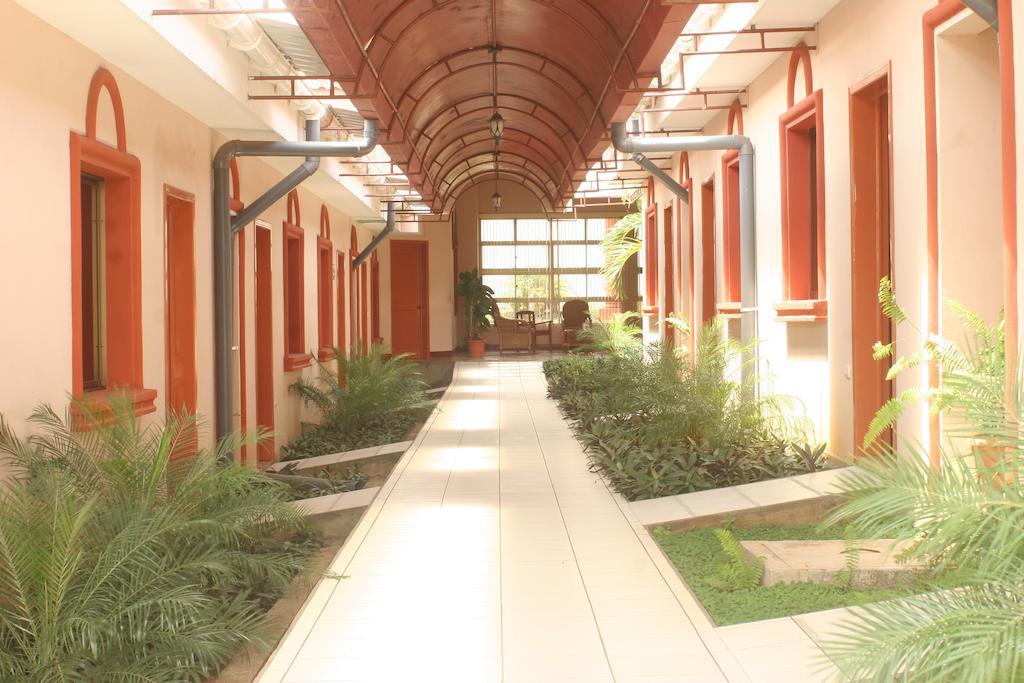 Hotel Brial Plaza Managua Exterior photo