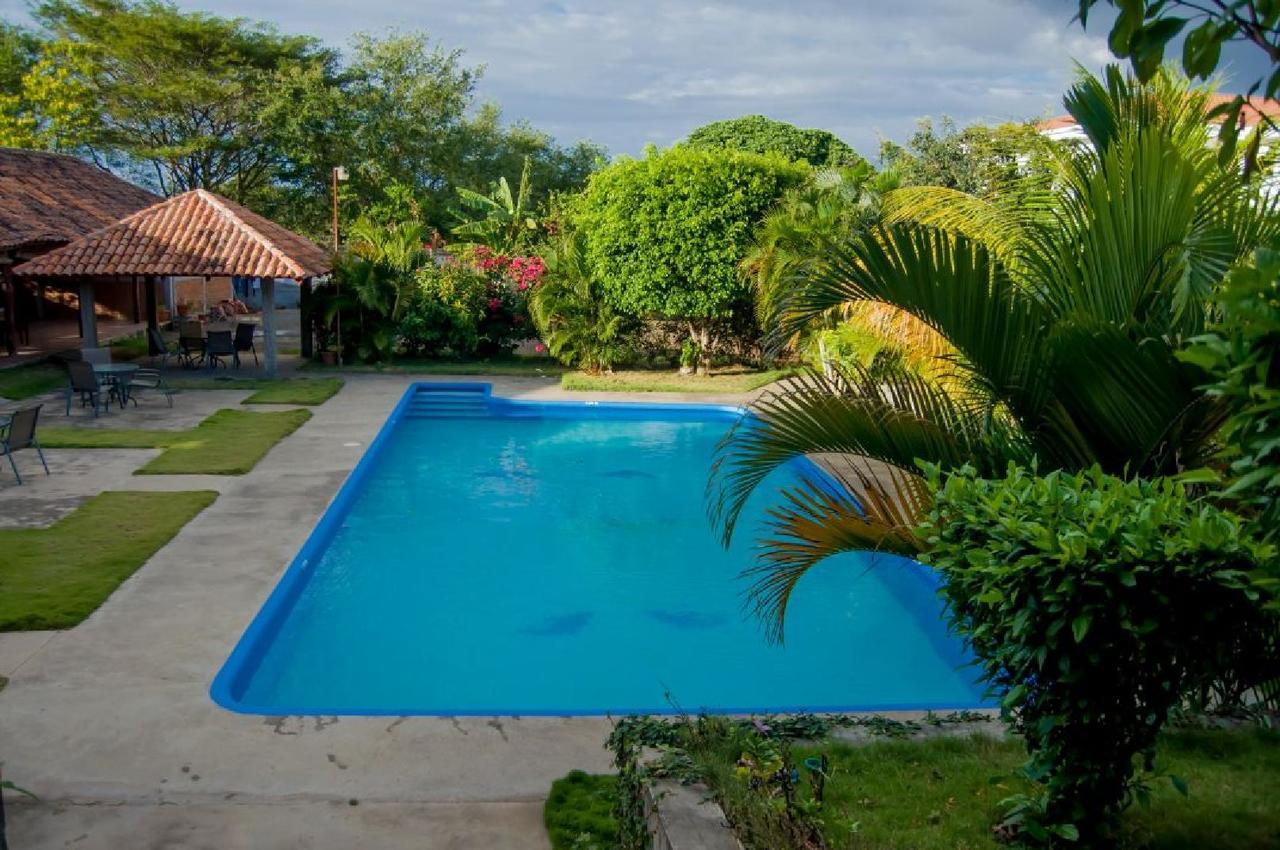Hotel Brial Plaza Managua Exterior photo